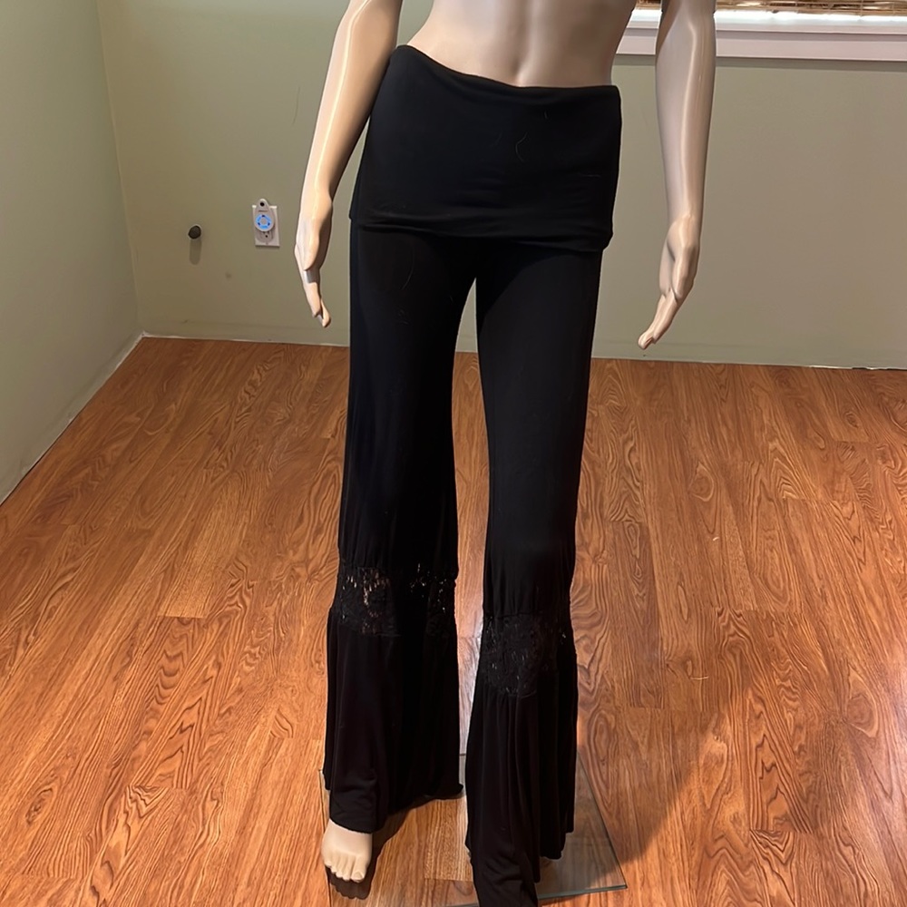 Inappropriate Black Pant legging With Rollover Waist Crochet Trim On Legs Size L